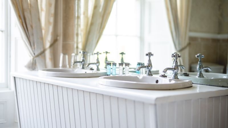 Bathroom image