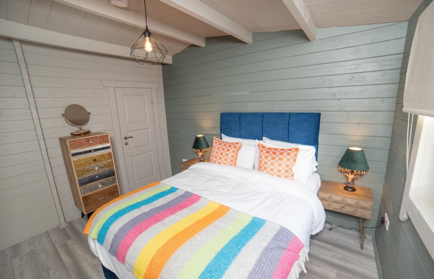 springfort cabin bedroom